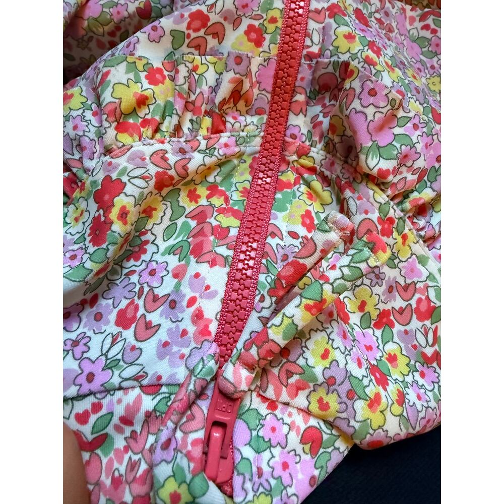 Baby Boden Floral Ruffle One-Piece Rashguard - Picture 4 of 7